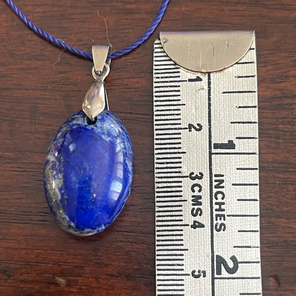 Natural lapis lazuli gemstone 18K gold plated bail pendant and blue silk cord - Picture 6 of 8